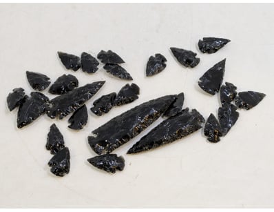 The Curio Collection (A985) - Lot 1190