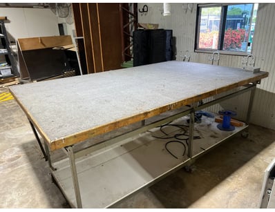 UNRESERVED Industrial Aluminium Fabrication Equi... - Lot 12