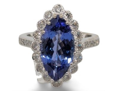 Prestige Jewellery (A975) - Lot 1225