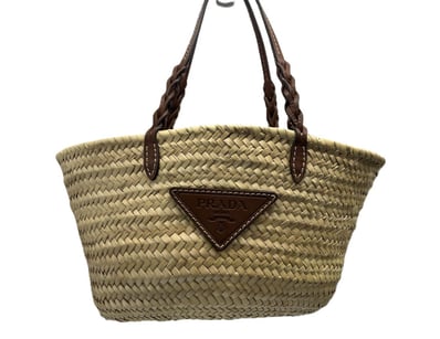 Luxury Pawnbroker Christmas Sale PART 1 (A984) - Lot 314