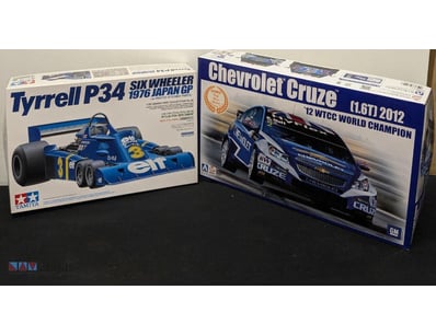 PAIR OF UNASSEMBLED SCALE MODEL RACING CARS - TAMI...
