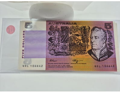 UNRESERVED Banknotes & Coins (A986) - Lot 1914