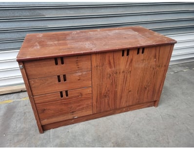 House & Homewares (VICA977) - Lot 1051