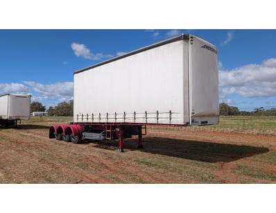 Major Commercial Truck & Trailer Liquidation (ON... - Lot 45