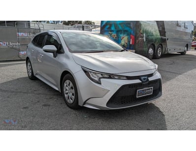 <b>2020 Toyota Corolla Touring - Silver - 97,158km...