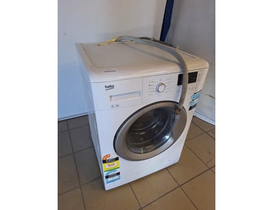 Whitegoods & Appliances (A1007) - Lot 606