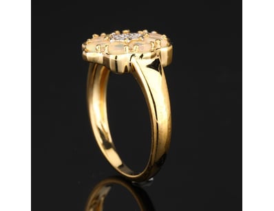 The Sterling Collection - Pendants, Rings, Brac... - Lot 127