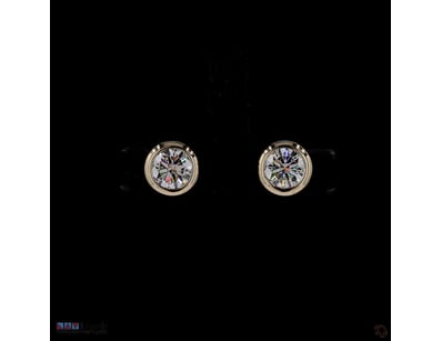 1.05 CT ROUND BEZEL STUD EARRINGS IN 18KT YELLOW G...