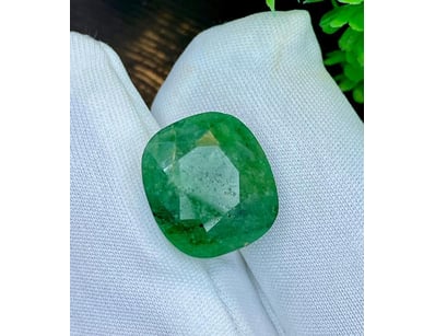 UNRESERVED Diamonds, Gemstones & Opals (A981) - Lot 2220