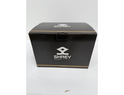 BRAND NEW

Shrey Master Class Air 2.0 cricket he...