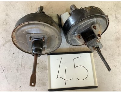 Car Parts & Accessories (A986) - Lot 43
