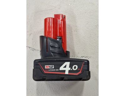 Milwaukee M12B4 12V 4.0Ah RedLithium-Ion Battery
...