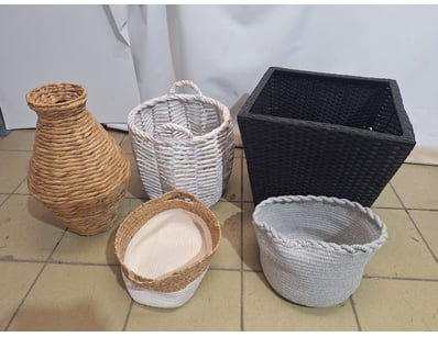 House & Homewares (A992) - Lot 392