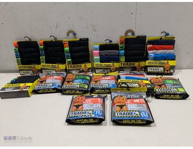 Bulk lot of mens trunks, Tradie brand, various siz...