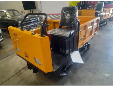 UNRESERVED Factory Direct - Forklifts, Excavators... - Lot 6