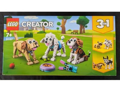 **UNRESERVED** LIFETIME COLLECTION OF LEGO PART... - Lot 952