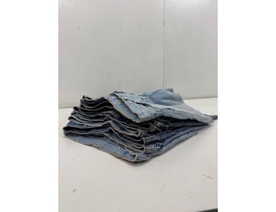 Entire Vintage Clothing Store Liquidation (ON11821) - Lot 78