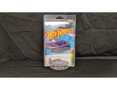 HOT WHEELS DIE-CAST PORSCHE 935 SUPER TREASURE HUN...