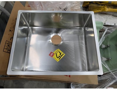 Home Improvement, DIY & Hardware (VICA999) - Lot 1077