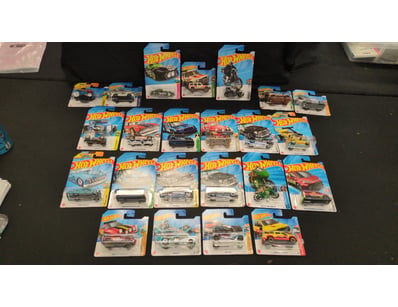 23X RARE SILVER TREASURE HUNT HOT WHEEL DIE CAST C...