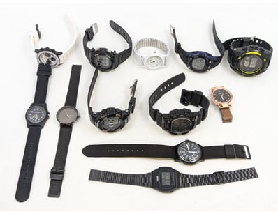 UNRESERVED Airport - Lost Property (A980) - Lot 608