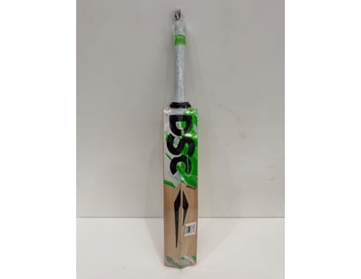 Split 330 Size 1 cricket bat, manufactured in Indi...