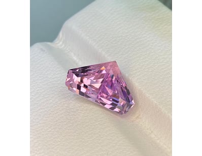 UNRESERVED Diamonds & Gemstones (A978) - Lot 5107