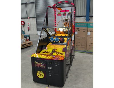 Pinballs, Arcades & Amusements (A982) - Lot 27