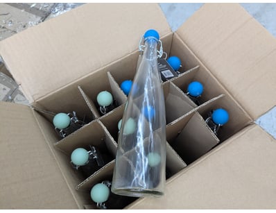 RRP $60 BOX LOT- QTY 12 x Nova Clear Glass Bottles...