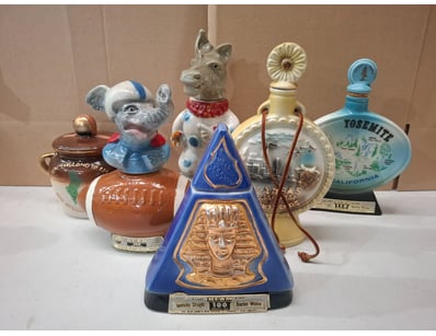 Mancave & Memorabilia (A1007) - Lot 2393