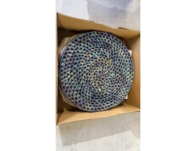 4 piece woven placemat

