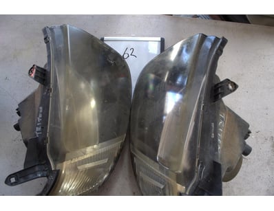 Mitsubishi Triton Head lights both LH & RH