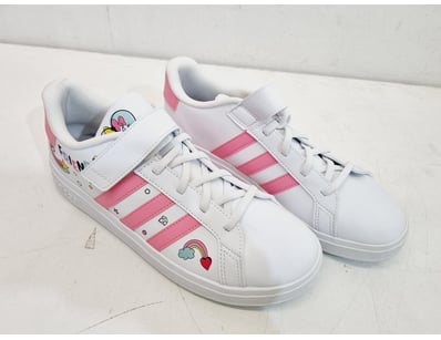 Major Brand Apparel & Footwear Liquidation Even... - Lot 256