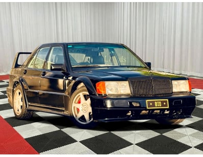 <b>1987 Mercedes-Benz 190 E 2.6 Sedan - Black - 18...