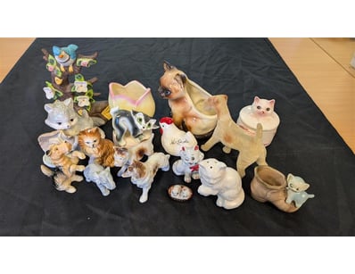 The Curio Collection (A1000) - Lot 1804