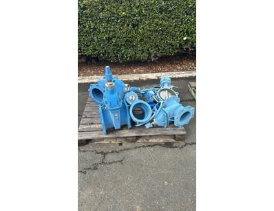 UNRESERVED Piping & Accessories - Lot 37
