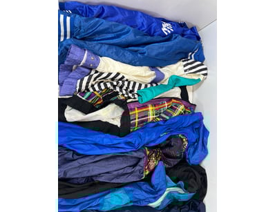 Entire Vintage Clothing Store Liquidation (ON11... - Lot 426