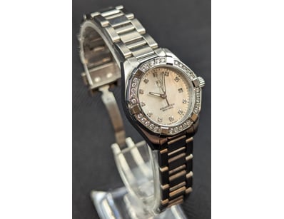 Affordable Watch Market (A998) - Lot 524