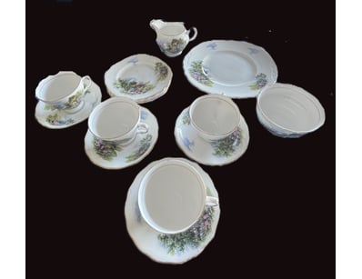 Antiques, Vintage & Interior Treasures (A1006) - Lot 1101