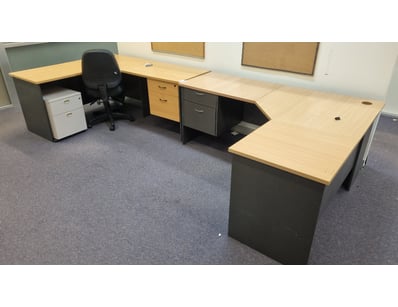 Office Furniture & Equipment (NSWA985) - Lot 263