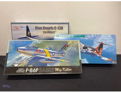 VINTAGE AIRCRAFT MODEL KIT COLLECTION - BLUE ANGEL...
