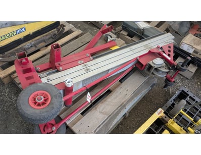 Ex-Hire Plant and Equipment Surplus (ON4433) - Lot 26