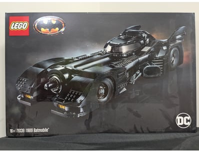 LEGO BATMAN 1989 BATMOBILE SET 76139

Lego Dc Co...