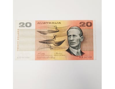 AUSTRALIAN $20 BANKNOTE,  R405 (F) 

CV : $50
...