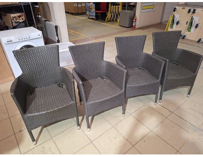 House & Homewares (A999) - Lot 2270