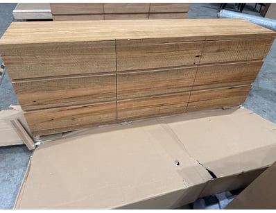 Renowned Nationwide Furniture Retailer Ex-Displa... - Lot 14