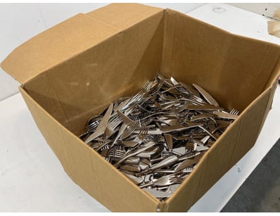 Commercial Furnishings & Kitchen Gear (VICA987) - Lot 1053