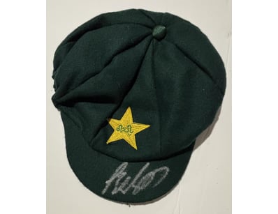 Mancave & Memorabilia (A995) - Lot 526