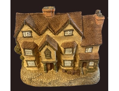 Antiques, Vintage & Interior Treasures (A1006) - Lot 1025