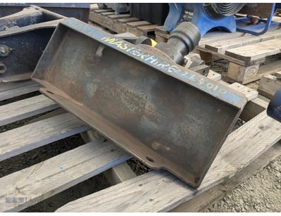 Excavator Tilt Trenching/Profiling Bucket 

Bucket...